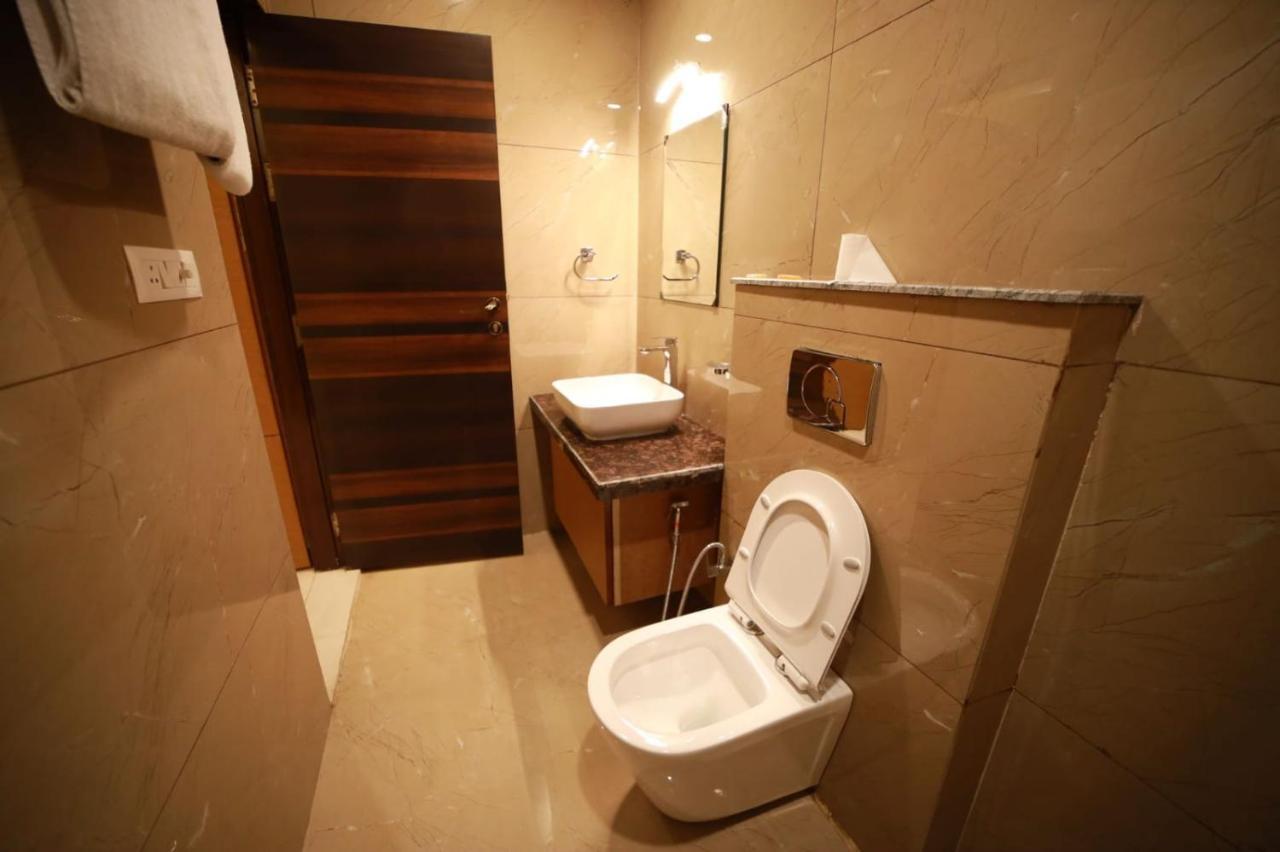 Hotel Neerja Inn Jaipur Luaran gambar